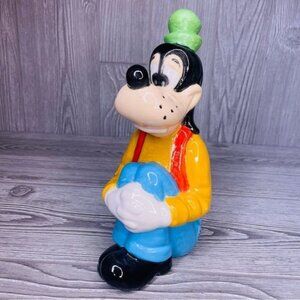 Vintage walt Disney world production studio pottery slip cast goofy ceramic mold